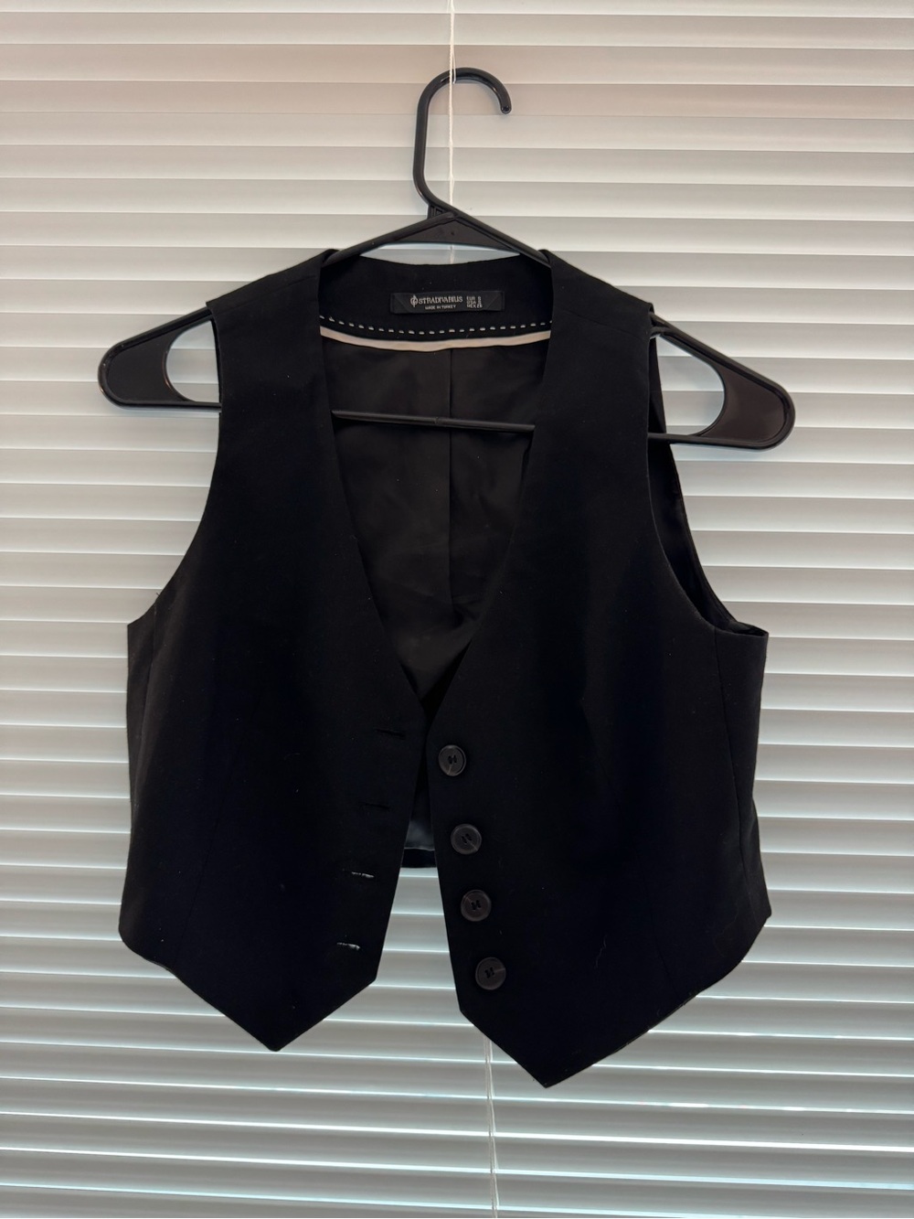 Stradivarius Black Tailored Women's Vest with Button Front